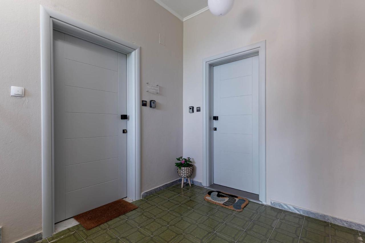 איפסוס Terranova Beach Apartment - Menta מראה חיצוני תמונה